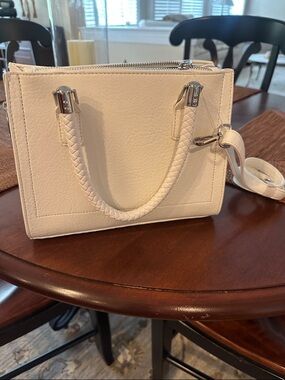 Structured white Leather Satchel - Versatile Crossbody Tote